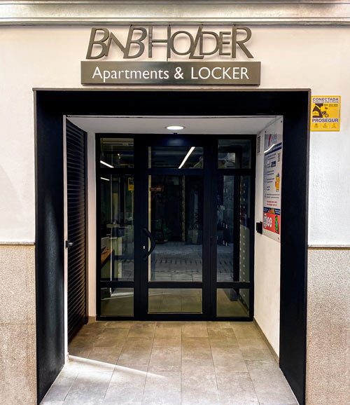 Entrada-LockerBNB-Holder1